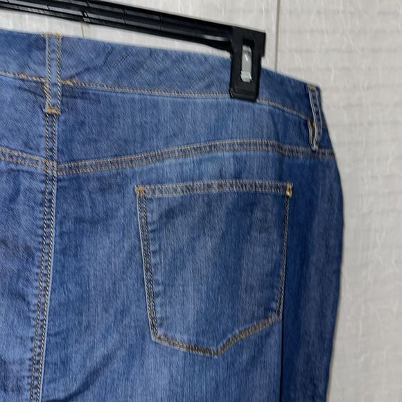 Chicos 2.5/M-L Blue Lightweight Denim Cotton/Lyocell Zip Front Fringe Hem Skirt - Picture 6 of 16